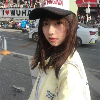 白色微笑